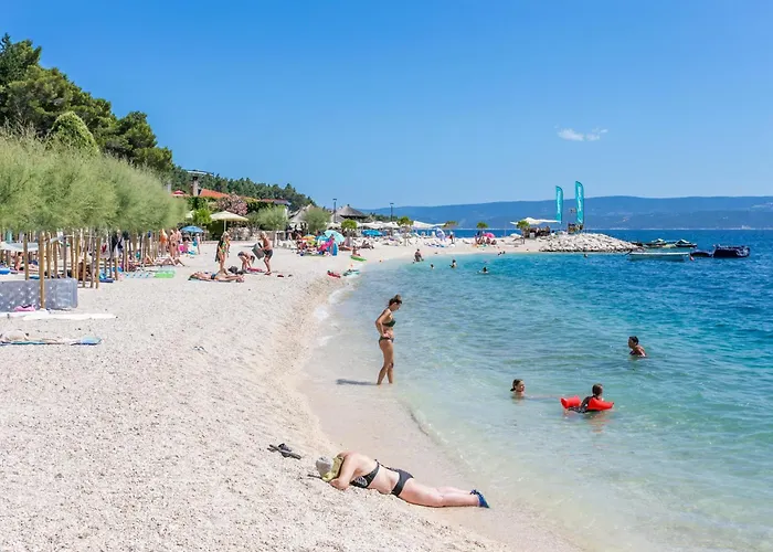 With A Parking Space - 13785 아파트